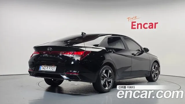 Hyundai Avante 2022 thumb 2