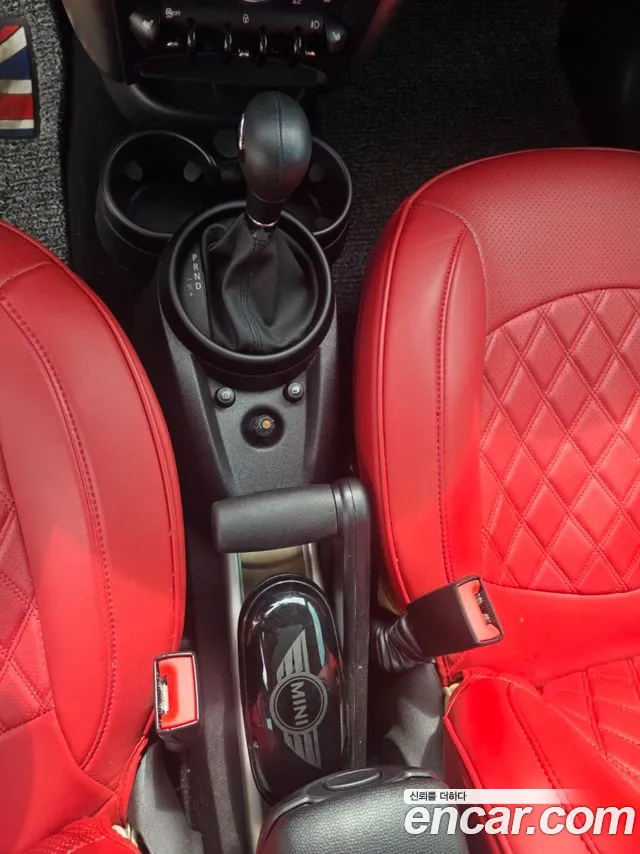 MINI Countryman 2014 thumb 9