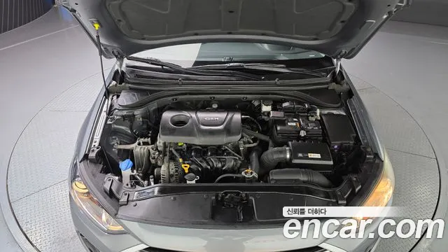 Hyundai Avante 2016 thumb 6