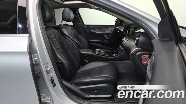 Mercedes-Benz E-Класс 2017 thumb 11