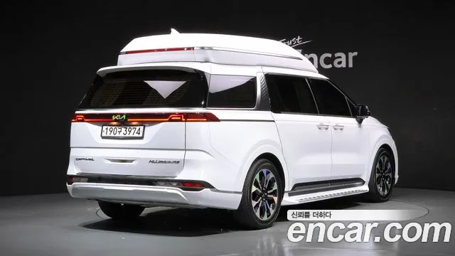 Kia Carnival 2021 thumb 2