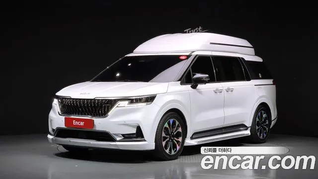 Kia Carnival 2021 thumb 11