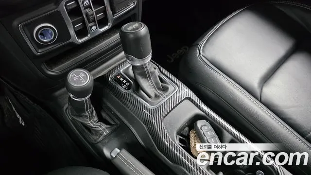 Jeep Wrangler 2022 thumb 8
