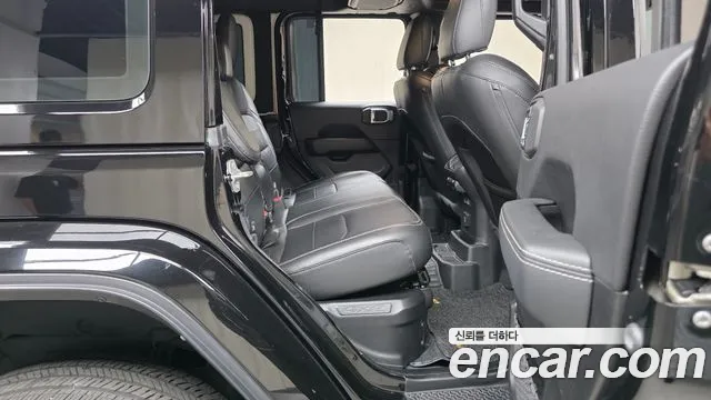 Jeep Wrangler 2022 thumb 10