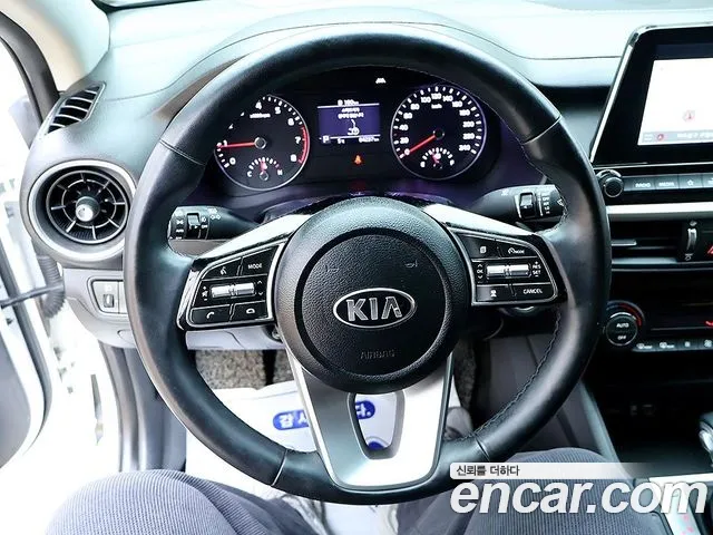Kia K3 2020 thumb 8