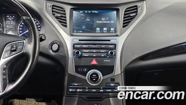 Hyundai Grandeur 2015 thumb 11