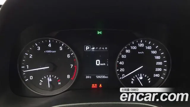 Hyundai Avante 2017 thumb 7