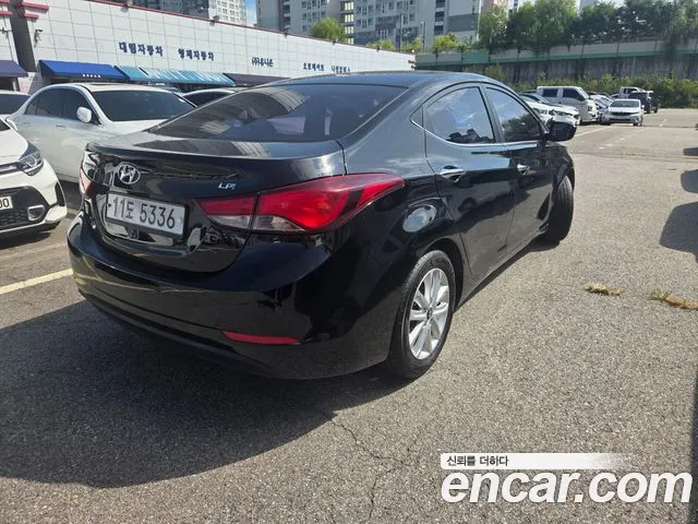 Hyundai Avante 2014 thumb 4