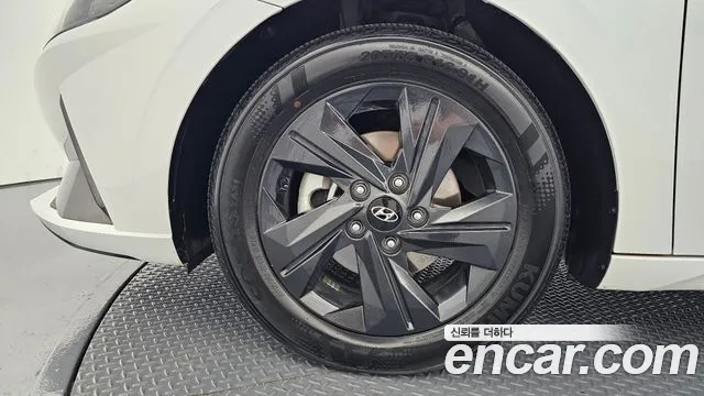 Hyundai Avante 2022 thumb 5