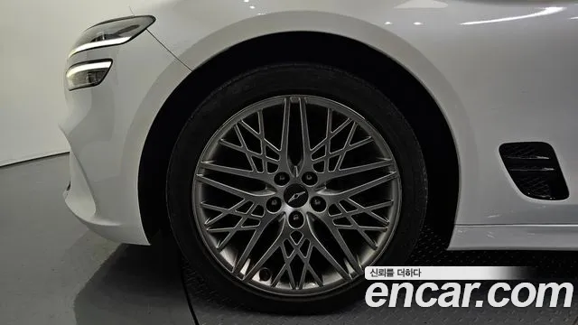 Genesis G70 2021 thumb 5