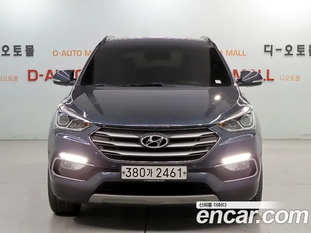 Hyundai Santa Fe 2017 thumb 3