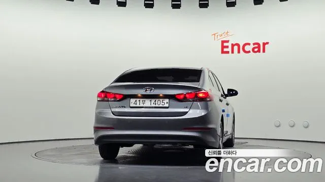 Hyundai Avante 2018 thumb 4
