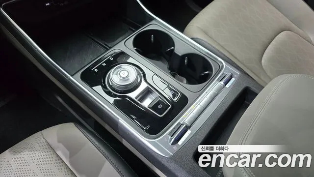 Kia Carnival 2024 thumb 9