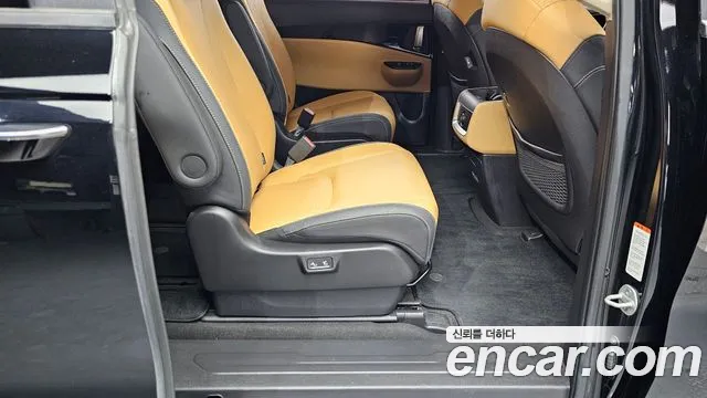Kia Carnival 2022 thumb 12