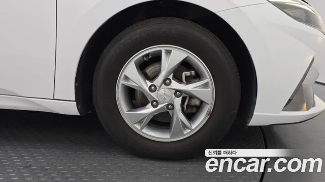 Hyundai Avante 2020 thumb 4