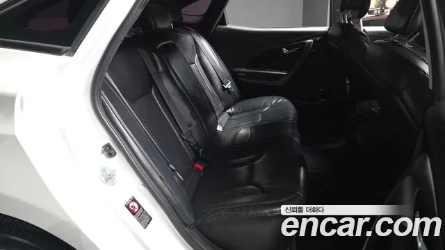 Hyundai Grandeur 2015 thumb 12