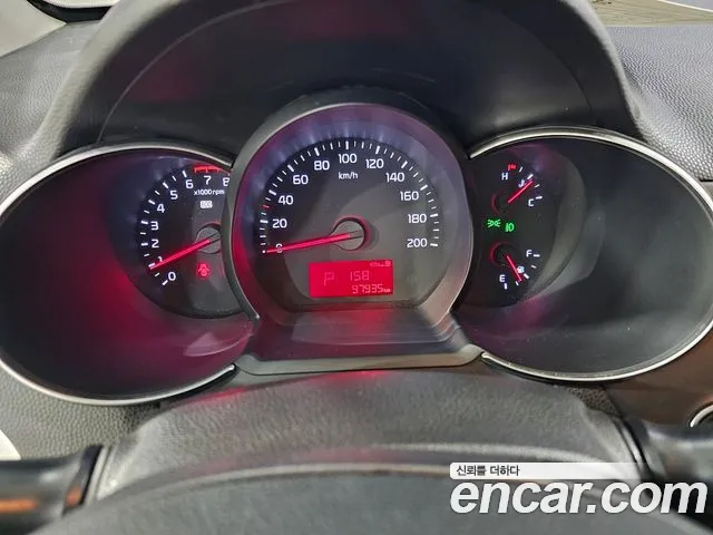 Kia Morning 2016 thumb 10