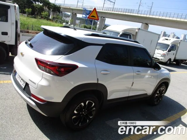ChevroletGMDaewoo TrailBlazer 2021 thumb 5