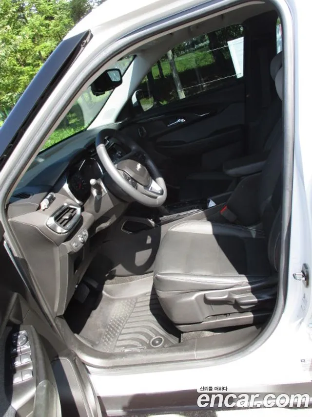 ChevroletGMDaewoo TrailBlazer 2021 thumb 7