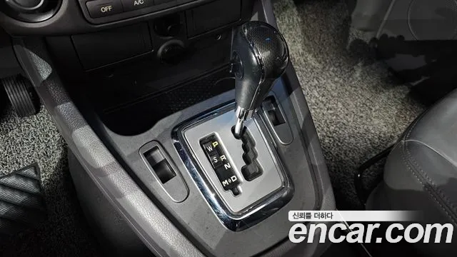 KG_Mobility_Ssangyong KORANDO 2013 thumb 9