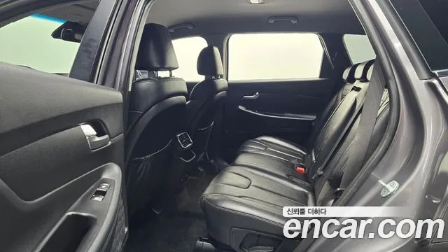 Hyundai Santa Fe 2018 thumb 12