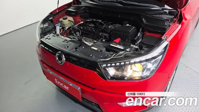 KG_Mobility_Ssangyong TIBOLI 2015 thumb 6