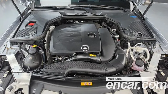 Mercedes-Benz E-Класс 2022 thumb 6