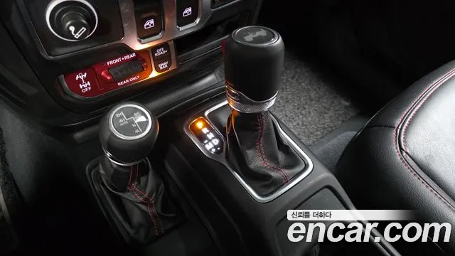 Jeep Wrangler 2022 thumb 9