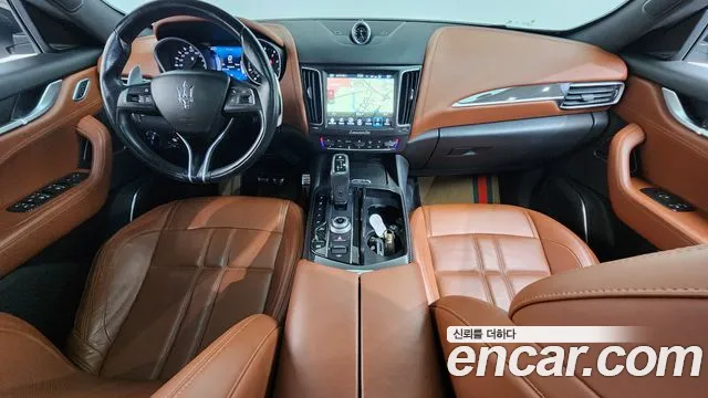 Maserati Levante 2017 thumb 7
