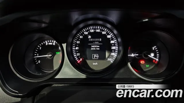 Renault-KoreaSamsung Megane 2017 thumb 8