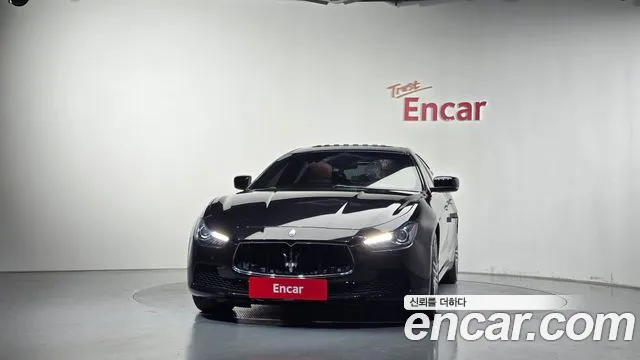 Maserati Ghibli 2016 thumb 3