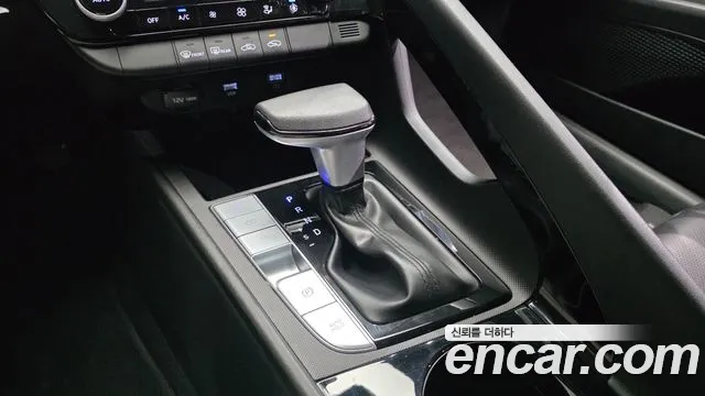 Hyundai Avante 2021 thumb 9
