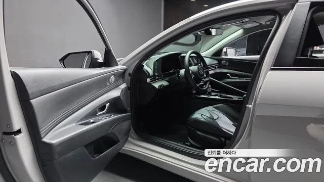 Hyundai Avante 2021 thumb 10