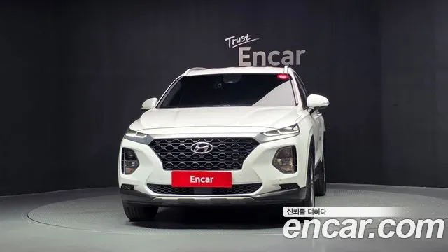 Hyundai Santa Fe 2018 thumb 3
