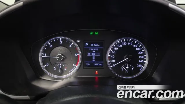 Hyundai Santa Fe 2018 thumb 8