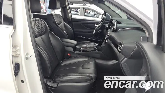 Hyundai Santa Fe 2018 thumb 11