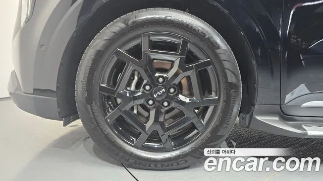 Kia Carnival 2024 thumb 4