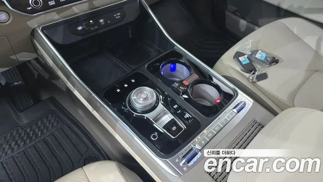 Kia Carnival 2024 thumb 8