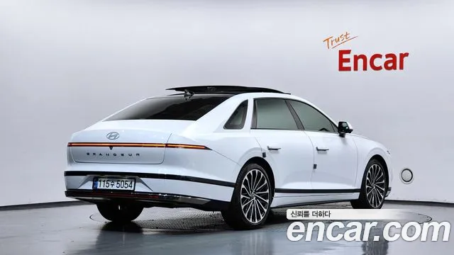 Hyundai Grandeur 2024 thumb 2