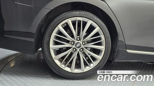Hyundai Grandeur 2016 thumb 5