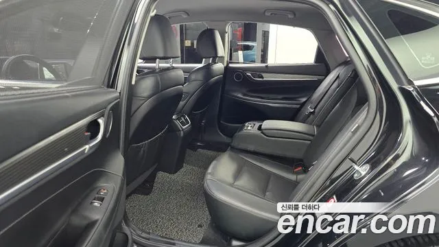 Hyundai Grandeur 2016 thumb 12