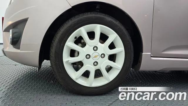 ChevroletGMDaewoo Spark 2012 thumb 5