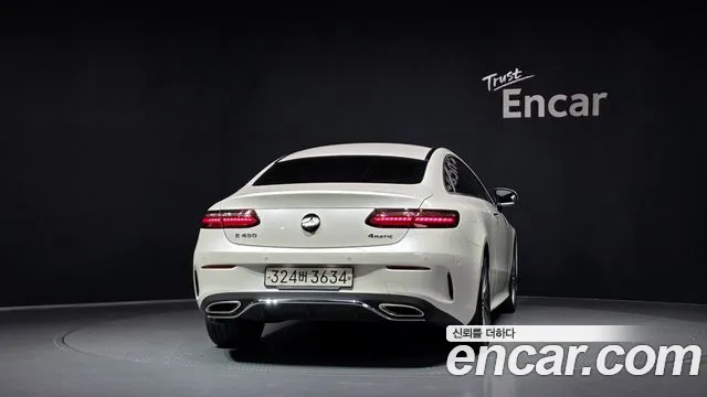 Mercedes-Benz E-Класс 2021 thumb 4