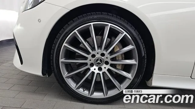 Mercedes-Benz E-Класс 2021 thumb 5