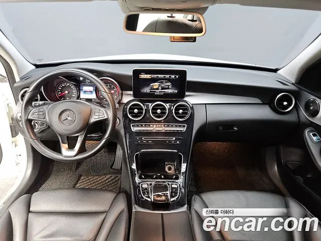 Mercedes-Benz C-Класс 2016 thumb 9