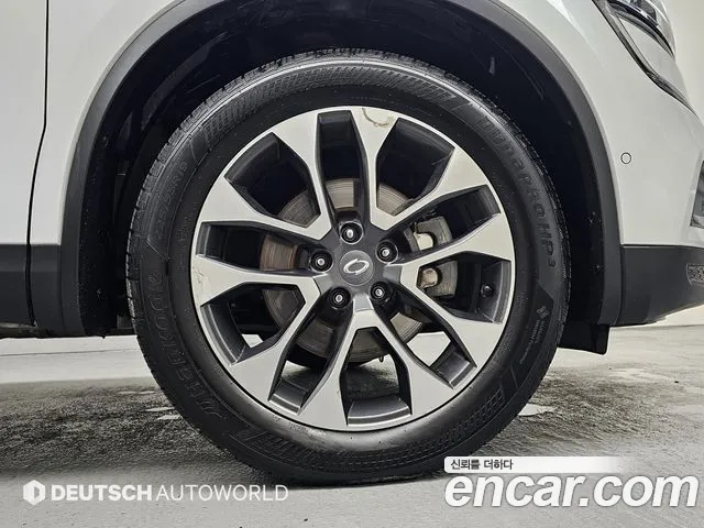Renault-KoreaSamsung Koleos 2016 thumb 5