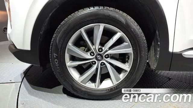 Hyundai Santa Fe 2020 thumb 5