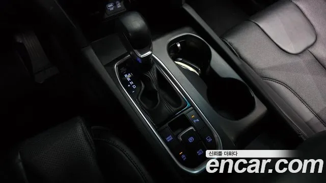 Hyundai Santa Fe 2020 thumb 9