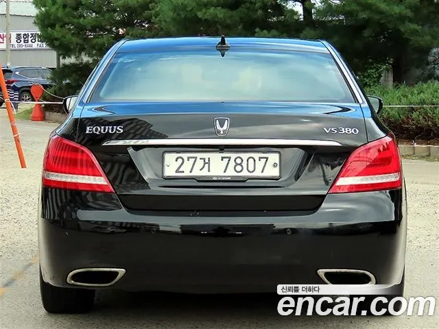 Hyundai Equus 2013 thumb 4