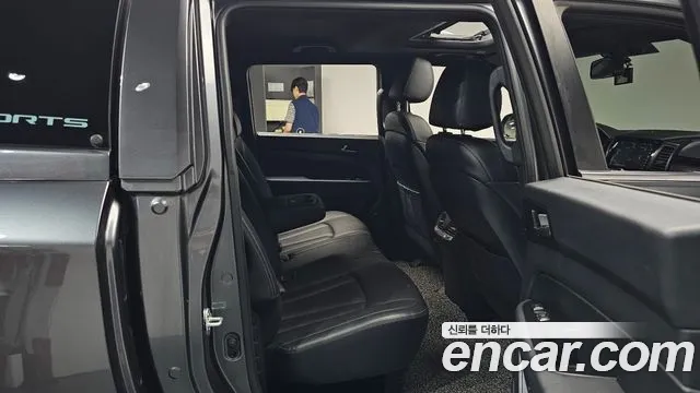KG_Mobility_Ssangyong Rexton 2019 thumb 12